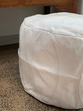 Load image into Gallery viewer, Round Moroccan Pouf WHITE
