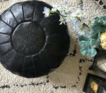 Load image into Gallery viewer, Traditional Moroccan Pouf BLACK (BLACK)
